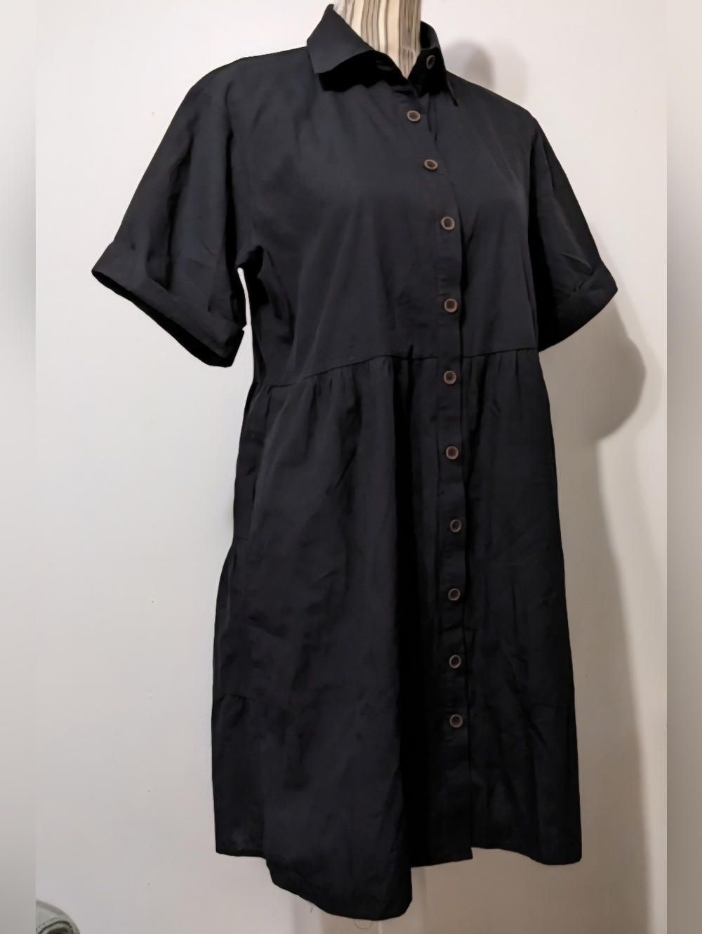 Black High Waisted Button-Front Short Sleeve Dress Large